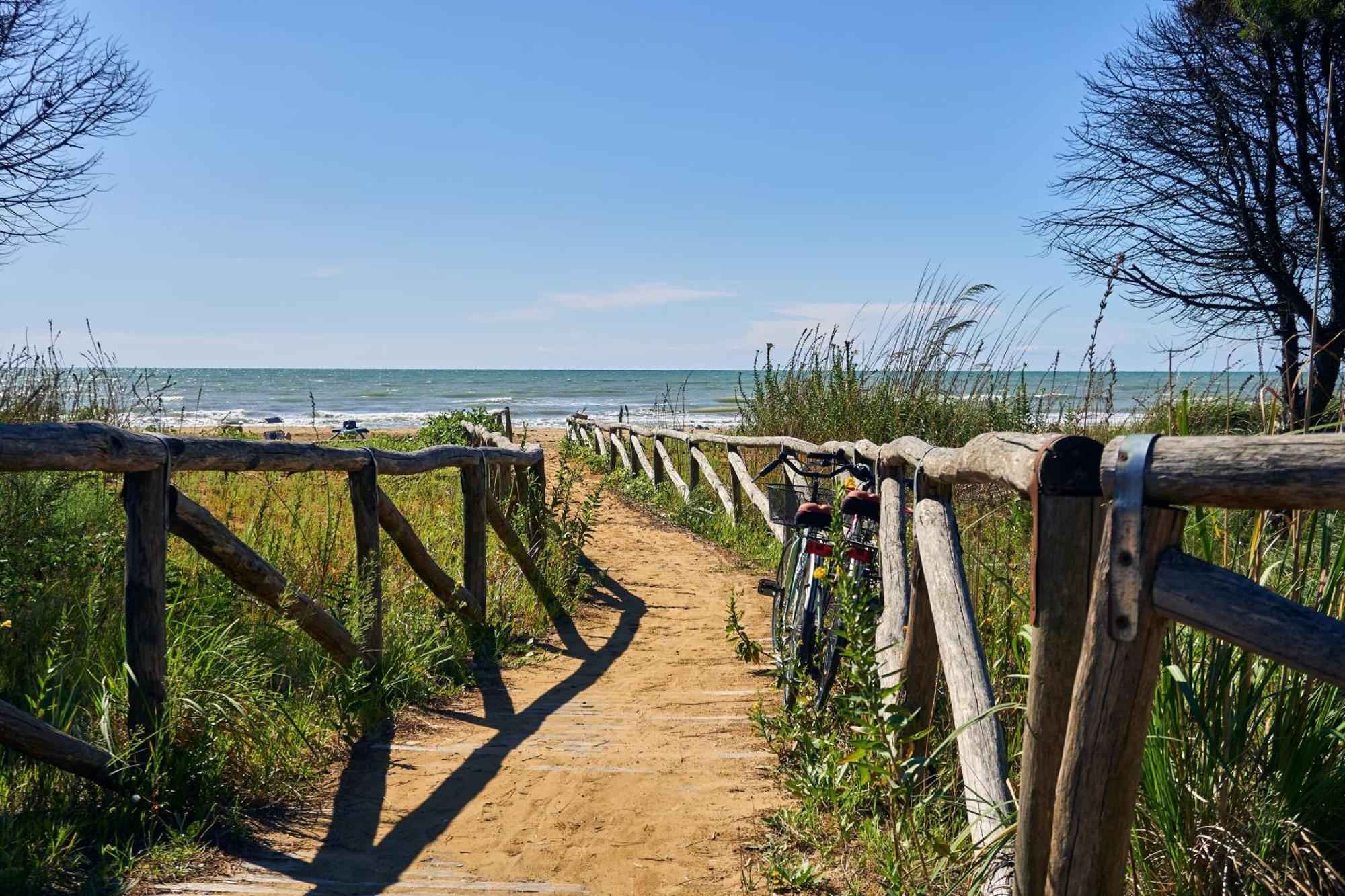 Stunning With Private Garden - Beahost Bibione